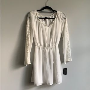 White long sleeve dress